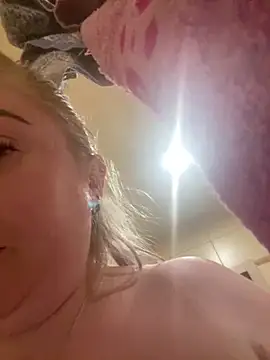 BrigitDani  online show from 6, 2, 2025