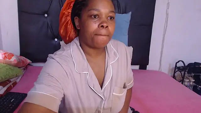 BigbootyNickyx online show from 28, 3, 2026