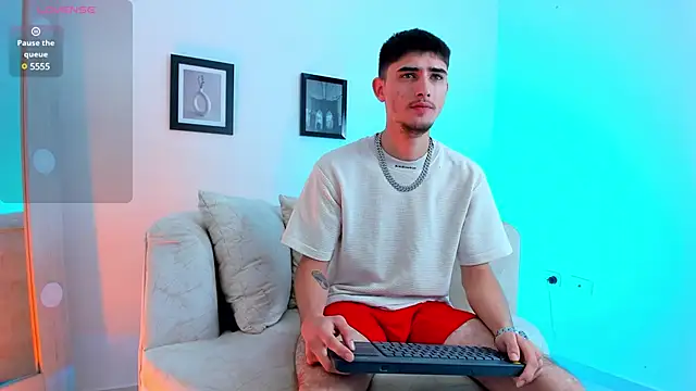 PhilipRich online show from 3, 2, 2025