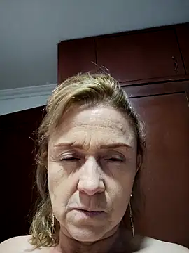 issa soto  online show from 8, 3, 2026