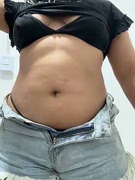 Snapshot of mismmia chatting on 29, 1, 2025 mismmia online show from 29, 1, 2025