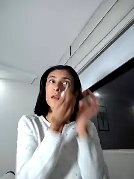 Snapshot of thedianakaro chatting on 9, 2, 2025 thedianakaro online show from 9, 2, 2025