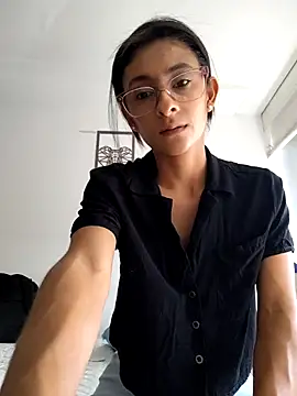 Snapshot of thedianakaro chatting on 20, 2, 2025 thedianakaro online show from 20, 2, 2025