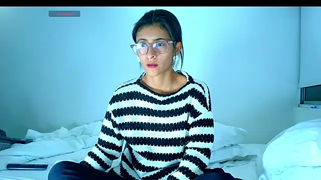 Snapshot of thedianakaro chatting on 11, 10, 2025 thedianakaro online show from 11, 10, 2025