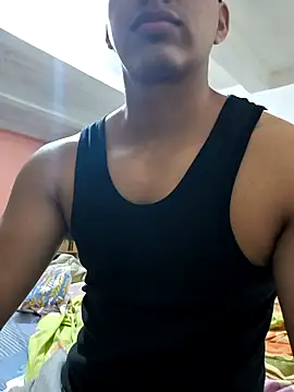 Rodrigocxzz21 online show from 15, 1, 2026