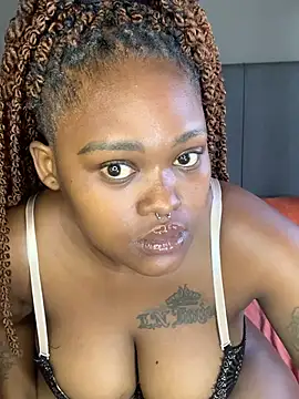 ThickPearlx23 online show from 7, 3, 2026