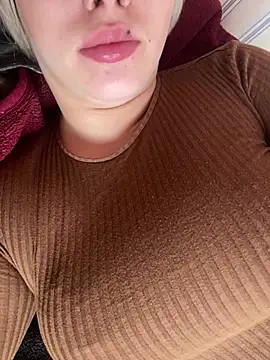 69Laura696 online show from 21, 2, 2025