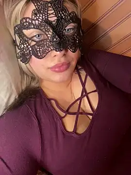 69Laura696 online show from 2, 3, 2025