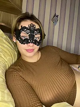 69Laura696 online show from 12, 9, 2025