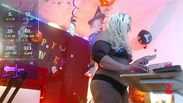 Snapshot of PervertedMature chatting on 24, 10, 2025 PervertedMature online show from 24, 10, 2025