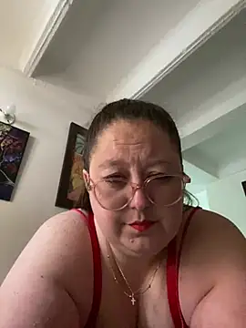 Chloee ep online show from 13, 2, 2025