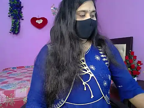 Hot Maleka online show from 13, 4, 2026