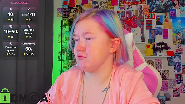 Snapshot of Sara_Robinson chatting on 14, 1, 2026 Sara Robinson online show from 14, 1, 2026