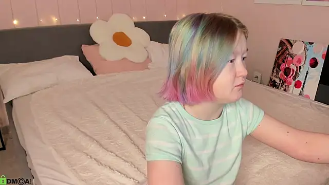 Snapshot of Sara_Robinson chatting on 6, 2, 2026 Sara Robinson online show from 6, 2, 2026