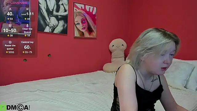 Snapshot of Sara_Robinson chatting on 23, 6, 2026 Sara Robinson online show from 23, 6, 2026