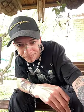 Seebohm1111 online show from 21, 12, 2024