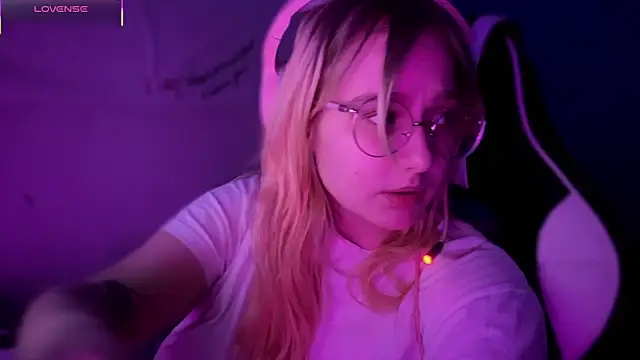 JacyWinslat online show from 15, 3, 2025