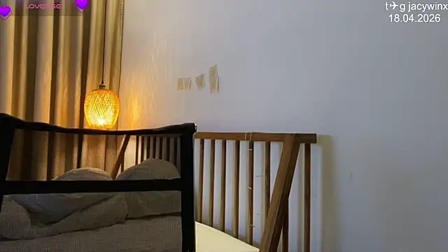 JacyWinslat online show from 19, 4, 2026