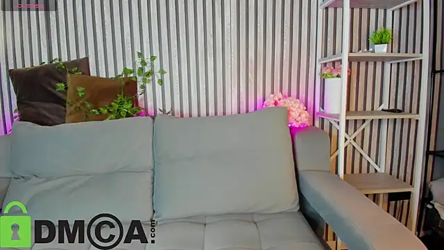 Little Chips online show from 10, 4, 2026