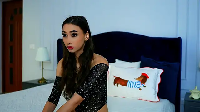 JessieePink online show from 13, 7, 2026