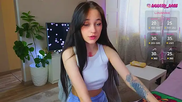 Snapshot of MaryRace chatting on 13, 3, 2025 MaryRace online show from 13, 3, 2025