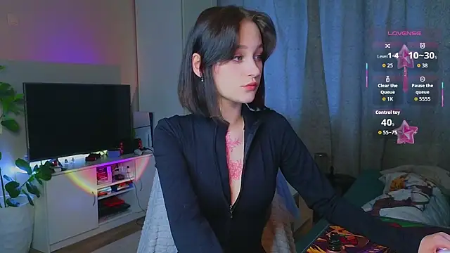 Snapshot of MaryRace chatting on 3, 10, 2025 MaryRace online show from 3, 10, 2025