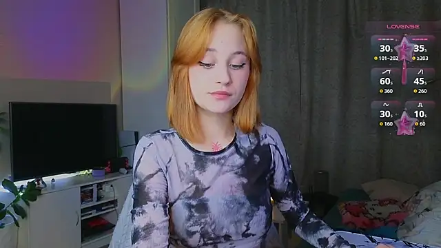 Snapshot of MaryRace chatting on 14, 11, 2025 MaryRace online show from 14, 11, 2025