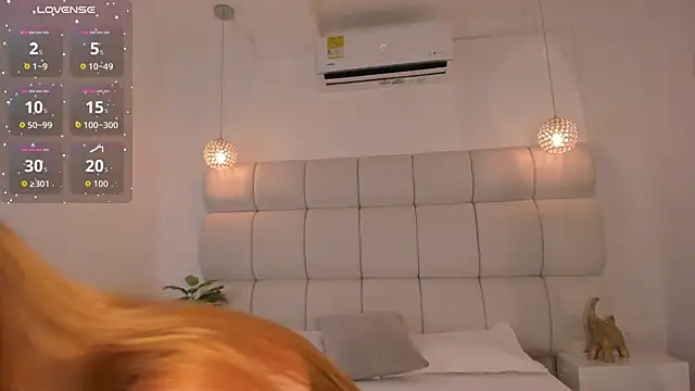 Snapshot of Alexa_Handler chatting on 6, 10, 2025 Alexa Handler online show from 6, 10, 2025