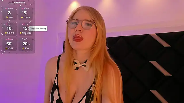 Snapshot of Alexa_Handler chatting on 5, 12, 2025 Alexa Handler online show from 5, 12, 2025