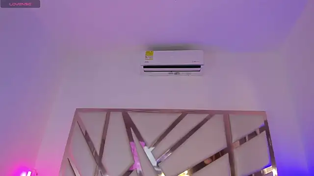 Snapshot of Alexa_Handler chatting on 12, 1, 2026 Alexa Handler online show from 12, 1, 2026