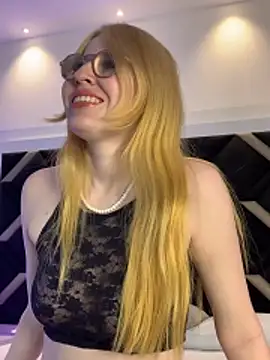 Snapshot of Alexa_Handler chatting on 30, 5, 2026 Alexa Handler online show from 30, 5, 2026