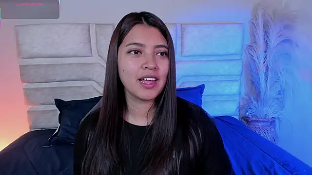 Snapshot of Rebeca_Williams_ chatting on 13, 11, 2025 Rebeca Williams online show from 13, 11, 2025