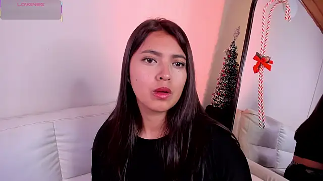 Snapshot of Rebeca_Williams_ chatting on 3, 12, 2025 Rebeca Williams online show from 3, 12, 2025