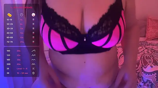 Snapshot of Missannalova chatting on 9, 12, 2024 Missannalova online show from 9, 12, 2024