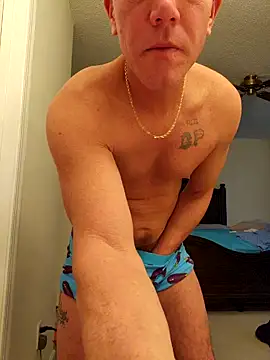 Bigtater1999 online show from 24, 12, 2024