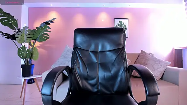 Aaron Scoot online show from 20, 1, 2025