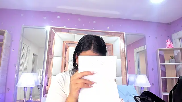 Snapshot of scarlette_15_ chatting on 30, 5, 2026 scarlette 15 online show from 30, 5, 2026
