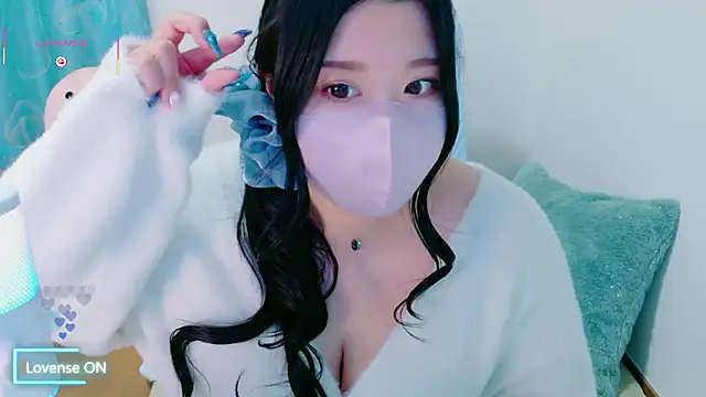 Snapshot of yukinko_o_ chatting on 5, 5, 2026 yukinko o online show from 5, 5, 2026