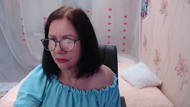 OlgaHottie online show from 8, 3, 2025