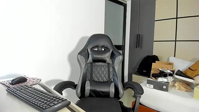 alma fenix online show from 18, 2, 2026