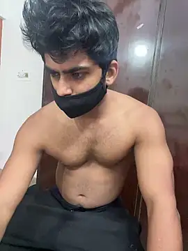 Snapshot of John_desihunk chatting on 5, 1, 2025 John desihunk online show from 5, 1, 2025