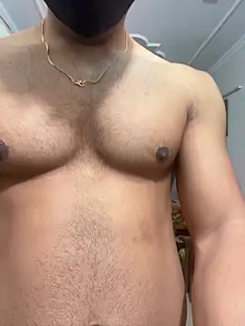 Snapshot of John_desihunk chatting on 8, 3, 2025 John desihunk online show from 8, 3, 2025