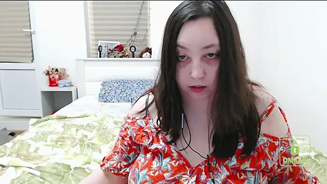 Snapshot of cute_and_hot chatting on 30, 1, 2025 cute and hot online show from 30, 1, 2025