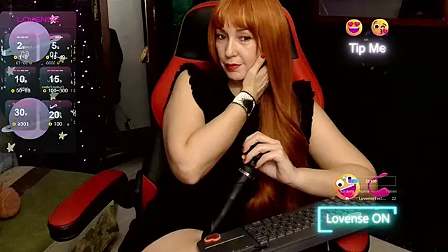 Snapshot of anitazarova chatting on 8, 9, 2025 anitazarova online show from 8, 9, 2025