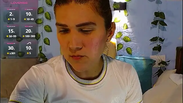 Snapshot of venus_swet_ chatting on 28, 6, 2026 venus swet online show from 28, 6, 2026