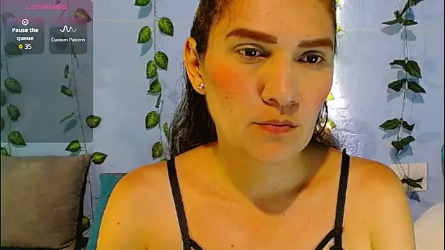 Snapshot of venus_swet_ chatting on 10, 7, 2026 venus swet online show from 10, 7, 2026