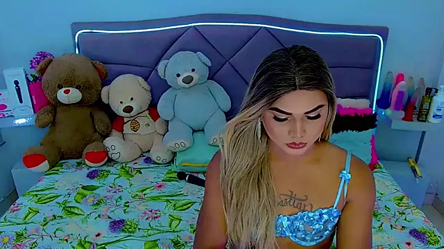 Snapshot of party_duo_trans chatting on 9, 10, 2025 party duo trans online show from 9, 10, 2025