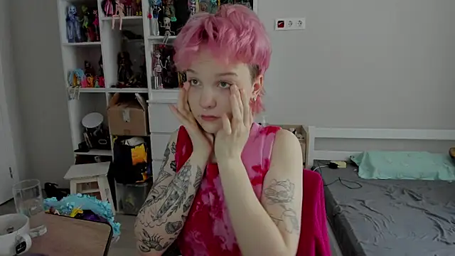 School Love online show from 9, 1, 2026