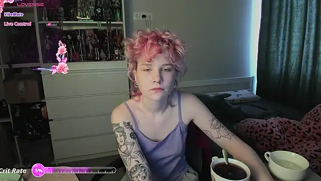 Snapshot of School_Love chatting on 16, 3, 2026 School Love online show from 16, 3, 2026