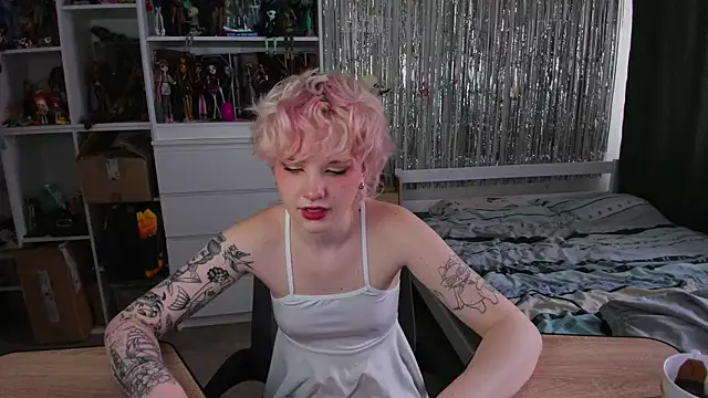 Snapshot of School_Love chatting on 27, 3, 2026 School Love online show from 27, 3, 2026